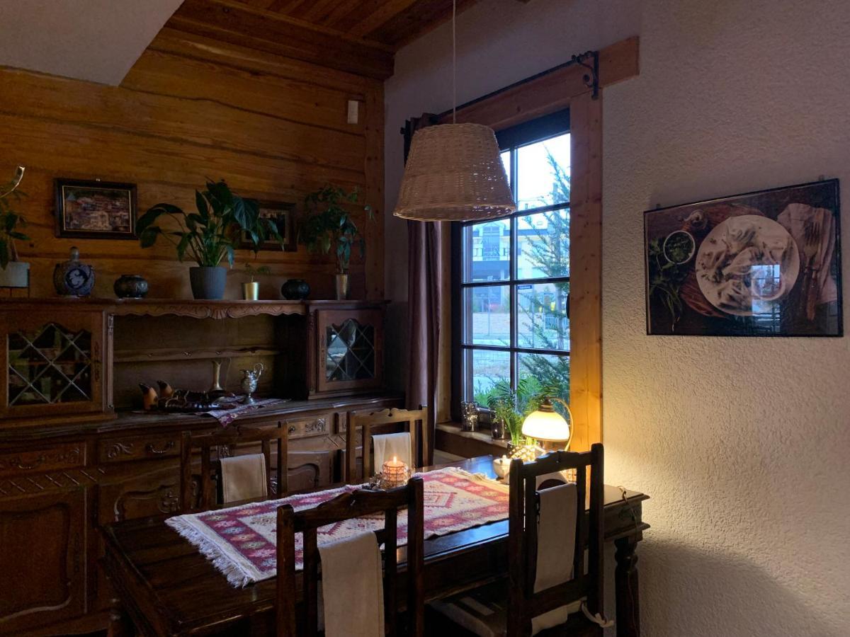 Hotel Tyrol I Restauracja Zycie Gruzji Osielsko Exteriér fotografie